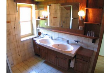 Njemačka Privát Waging, Eksterijer